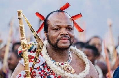 OPINION:King Mswati must stop shifting blame, Health Minister cannot address shortage of drugs while Monarch spends millions public funds on useless international trips securing ‘batsakatsi’ ritual services in Ghana.