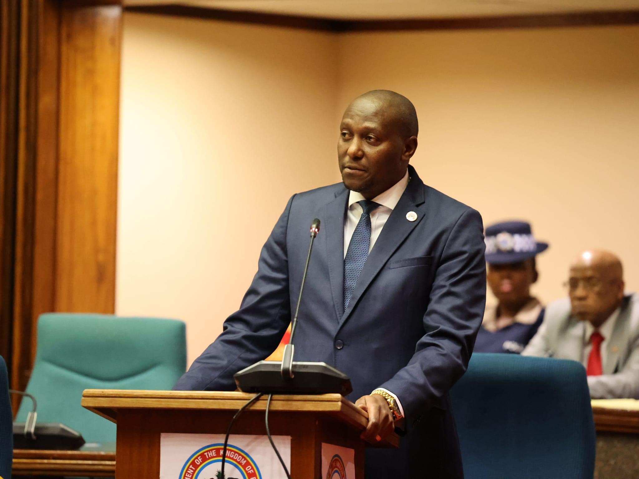 Prime Minister Russell Mmiso Dlamini says Government will intensify fight against corruption, Tinkhundla democratic system supports independence of the Judiciary. 