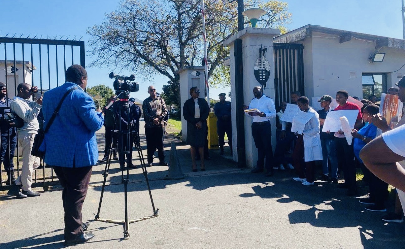 OPINION:State controlled media cannot clean multibillion alleged thief SwaziPharm Director Kareem Ashraff on health crisis, it’s too late.