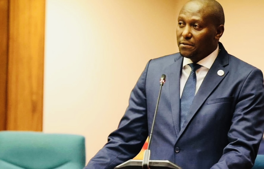 “I never banned Zwemart and Swaziland News, it was a decision of the previous Cabinet and I will continue responding,” says Prime Minister Russell Mmiso Dlamini.