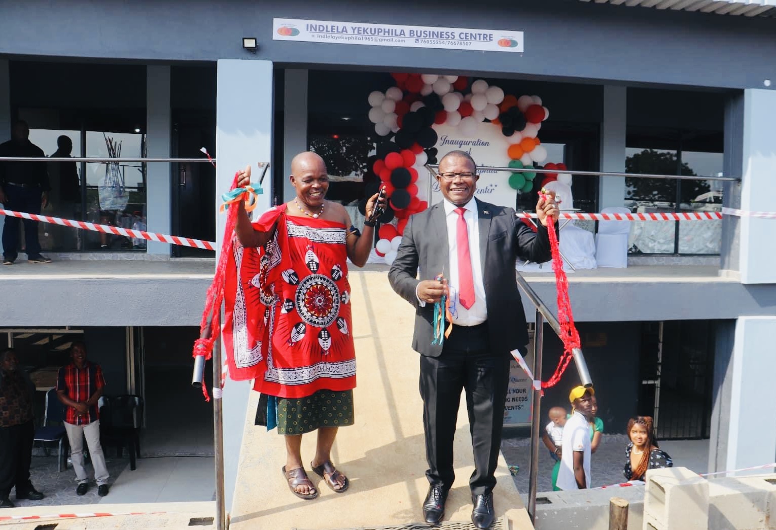RURAL DEVELOPMENT:Commerce Minister Mancoba Khumalo officially opens Indlela Yekuphila Investment Business Complex.