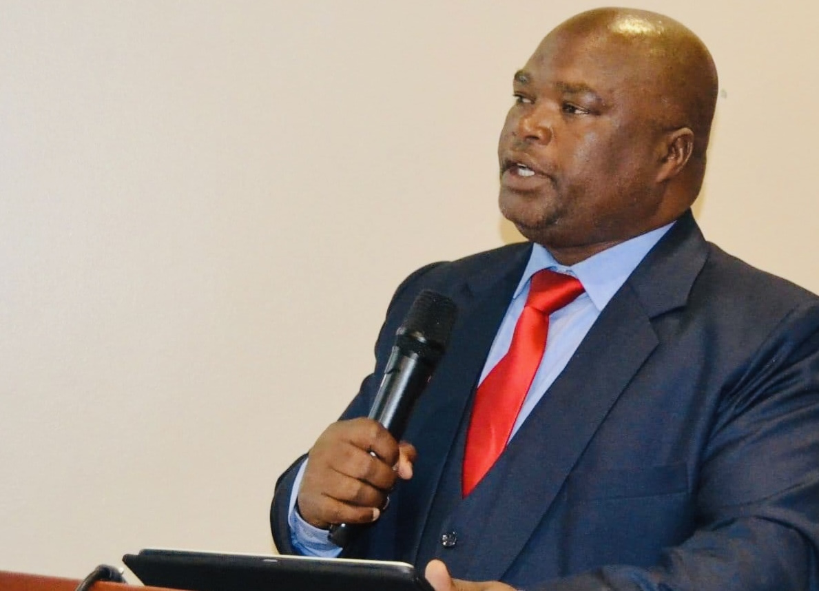 Parliament to ban Public Service Minister Mabulala Maseko,Lobamba MP Michael Masilela wants him to return after awarding junior police officers a salary increment under Phase two(2).