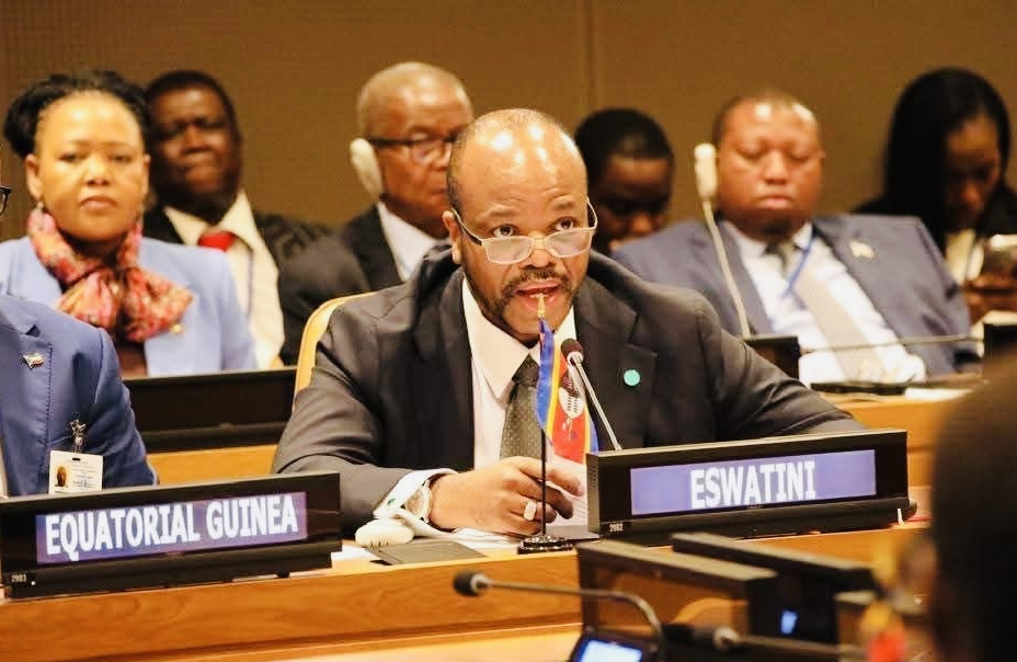 OPINION:King Mswati is a political thief with experience in ‘diplomatic gambling’, was fully aware of the United States dumping of criminals deal but acted innocent with billions in his pocket.