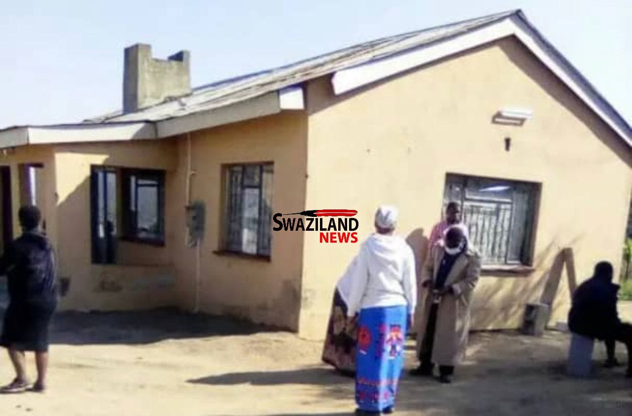 ANALYSIS:Chief Nkamane Mkhatjwa must return sold Sihlongonyane homestead at Moneni,uMphakatsi should not be complicit to corruption.