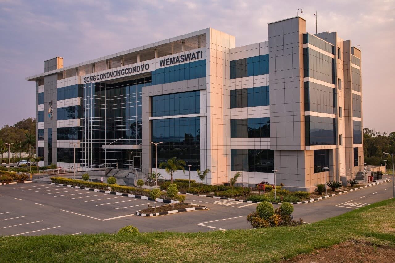 EXPOSED:Royal Science and Technology Park experts plotting to hack CSC Chairman Simanga Mamba, Auditor General’s emails as instructed by the Prime Minister, State Intelligence leaks information.