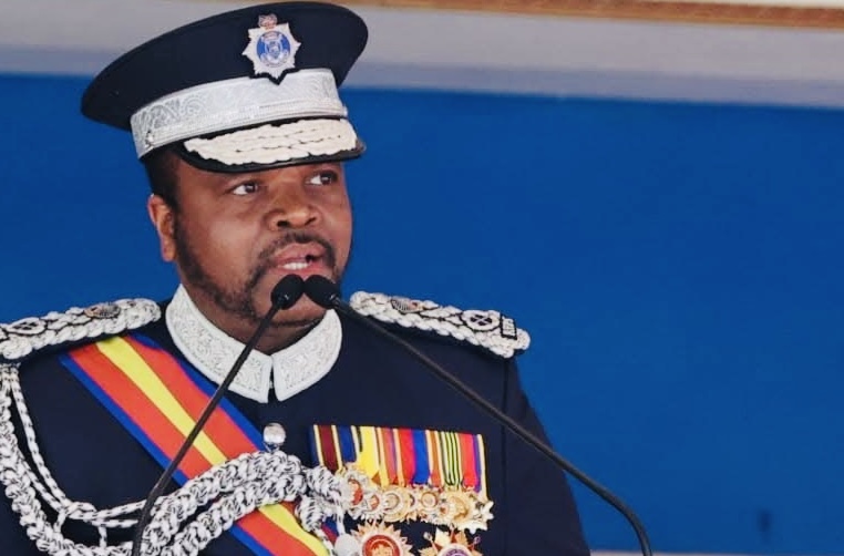 EXPOSED:National Commissioner allegedly plotting to report MPs to the King for supporting junior police officers in their demand for a salary increment, King’s Spokesperson says “leave MPs alone”.